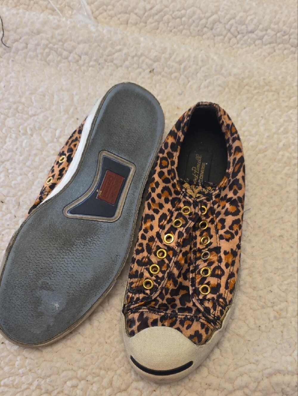 Converse Womens Leopard Print Sneakers with Gold Eyelets - Picture 3 of 4